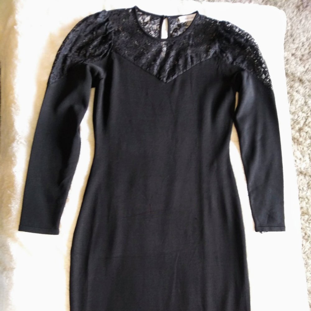 New Calvin Klein – Lace Yoke Detail Black Dress